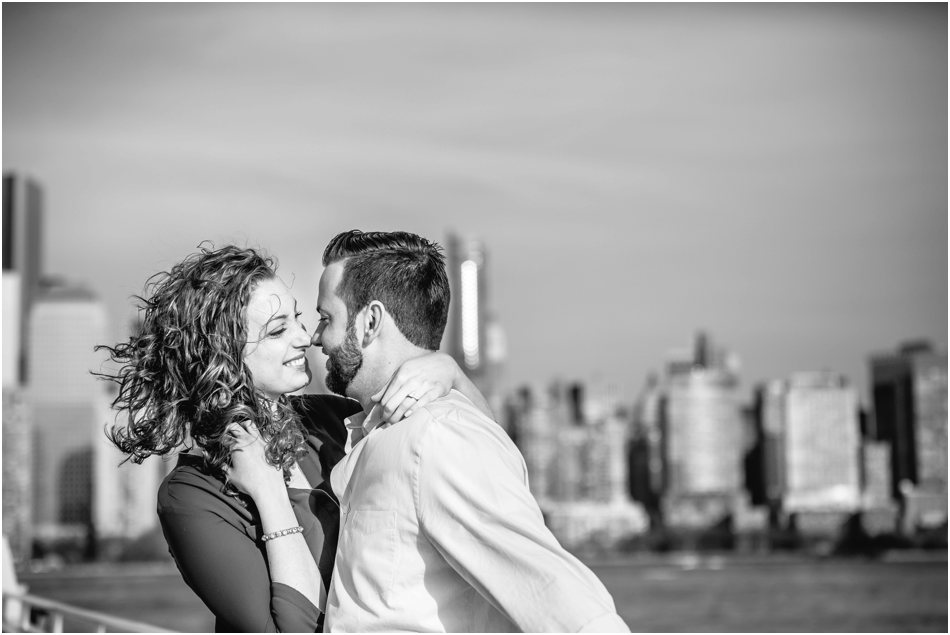 New Jersey Wedding Photographer Jersey City Engagement New York Waterway Taxi Manhattan Skyline by Popography_5120