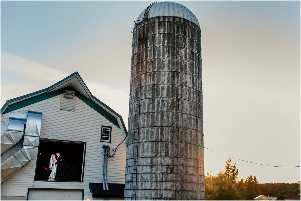 new-jersey-wedding-photographer-the-barn-at-perona-farms-by-popography_6194