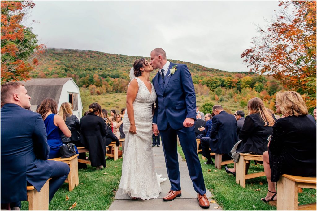 new-york-wedding-photographer-the-inn-at-west-settlement-barn-wedding-hudson-valley-photographer-by-popography_6308