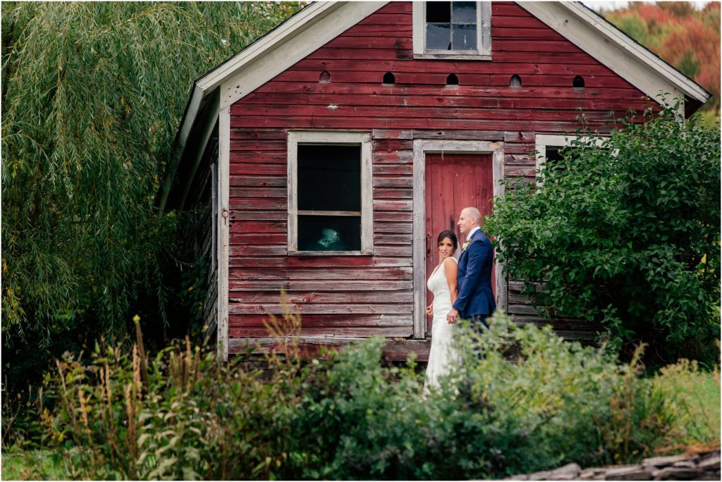 new-york-wedding-photographer-the-inn-at-west-settlement-barn-wedding-hudson-valley-photographer-by-popography_6311