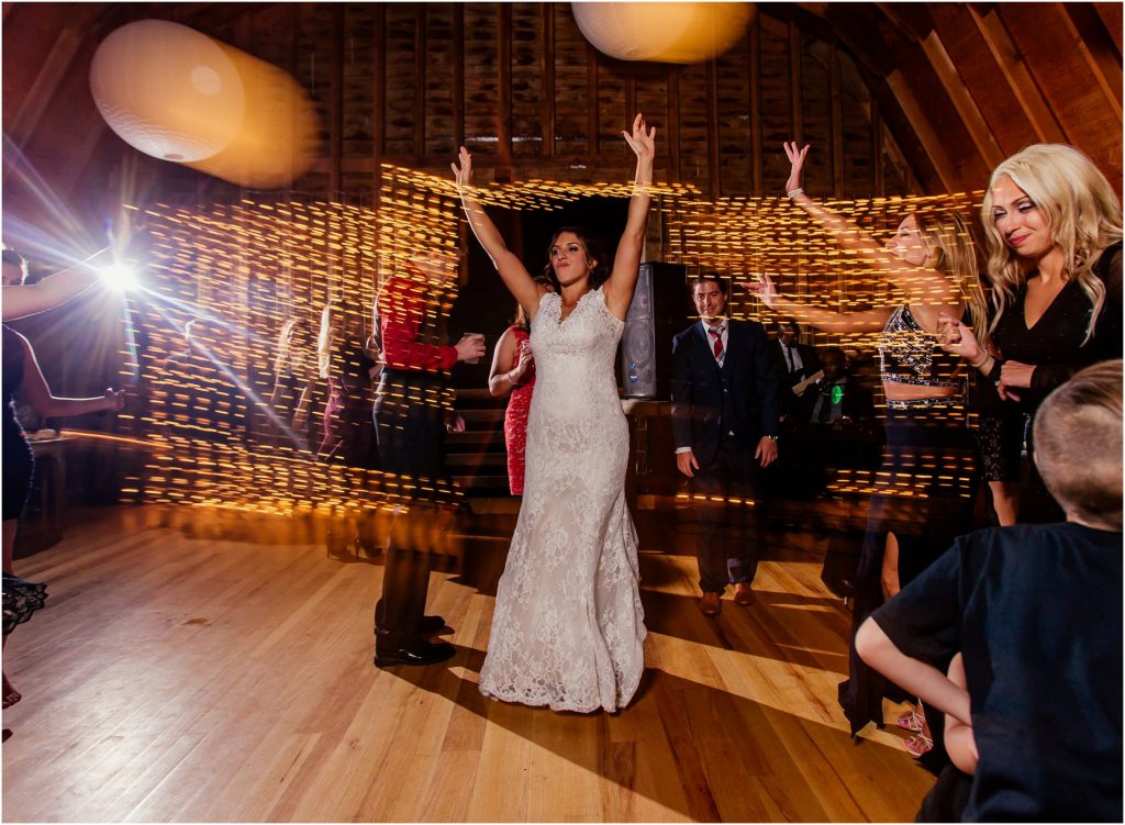 new-york-wedding-photographer-the-inn-at-west-settlement-barn-wedding-hudson-valley-photographer-by-popography_6328
