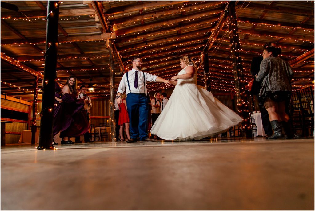 dallas-fort-worth-wedding-photographer-vintage-barn-wedding-by-popography_6393